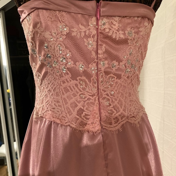 💚Beautiful Gown/prom dress💖💖 - Picture 16 of 17